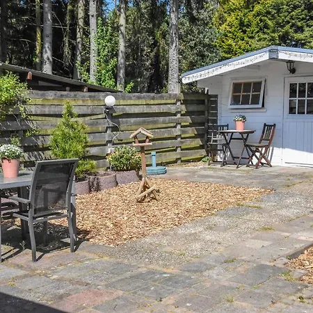 Cosy Forest Hideout @ Veluwe 펜션 *